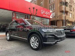 Negro Usado 2019 VW Touareg SUV | 48.800 €