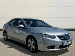 Gris Usado 2014 Honda Accord Lifestyle Berlina | 11.000 €