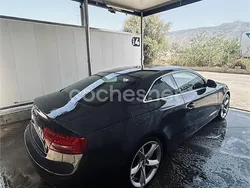 Gris / plata Usado 2010 Audi A5 Coupe | 13.500 € (Un poco caro)