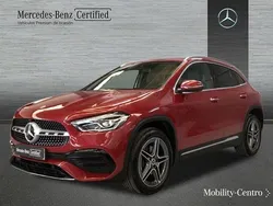 Rojo Usado 2023 Mercedes GLA250 SUV | 52.900 €