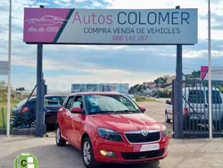 Rojo Usado 2014 Skoda Fabia Berlina | 4900 €