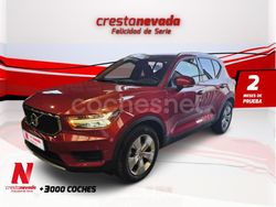 Rojo Usado 2019 Volvo XC40 Momentum SUV | 26.990 € (Un poco caro)