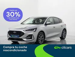 Negro Usado 2023 Ford Focus ST-Line Berlina | 18.990 € (Precio justo)