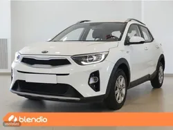 Blanco Nuevo 2025 Kia Stonic SUV | 20.590 € (Precio justo)