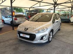 Gris / plata Usado 2013 Peugeot 308 Active Berlina | 6700 € (Precio justo)