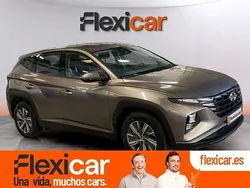 Gris / plata Usado 2023 Hyundai Tucson SUV | 21.290 € (Precio justo)