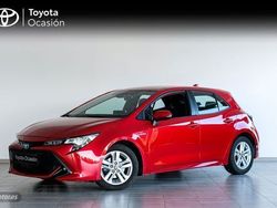 Rojo Usado 2021 Toyota Corolla Active Berlina | 23.350 € (Un poco caro)