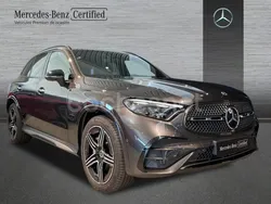 Gris / plata Usado 2024 Mercedes GLC200 SUV | 77.900 € (Caro)