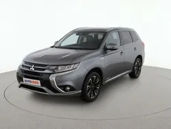 Gris Usado 2018 Mitsubishi Outlander SUV | 18.399 € (Precio justo)