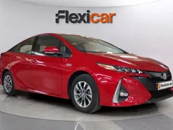 Rojo Usado 2021 Toyota Prius Advance Utilitario | 20.790 € (Buen precio)