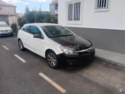Blanco Usado 2009 Opel Astra GTC Sport Berlina | 2500 € (Buen precio)
