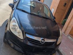Negro Usado 2007 Opel Corsa Essentia Berlina | 4000 € (Precio justo)