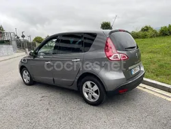 Beige Usado 2011 Renault Scénic III Dynamique Monovolumen | 5300 € (Precio justo)