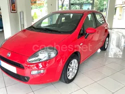 Rojo Usado 2014 Fiat Punto Young Utilitario | 6900 € (Precio justo)