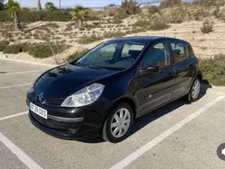 Negro Usado 2006 Renault Clio II Dynamique Utilitario | 3850 €