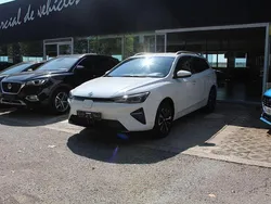 Blanco Usado 2023 MG MG4 EV Comfort Utilitario | 19.850 €