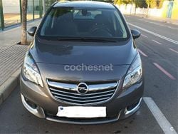Gris / plata Usado 2017 Opel Meriva Excellence Monovolumen | 9500 € (Precio justo)