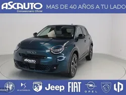 Verde Usado 2024 Fiat 600 La Prima SUV | 23.900 € (Precio justo)