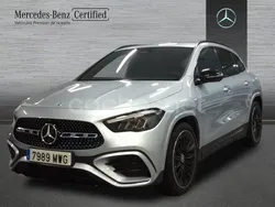 Gris / plata Usado 2024 Mercedes GLA200 SUV | 45.900 € (Un poco caro)