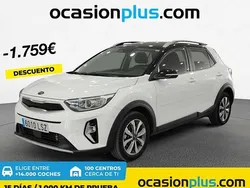 Blanco Usado 2021 Kia Stonic SUV | 17.591 € (Precio justo)