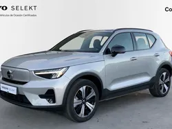 Gris Usado 2022 Volvo XC40 Core SUV | 35.990 € (Un poco caro)