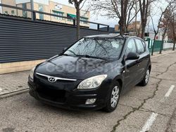 Negro Usado 2008 Hyundai i30 Style Berlina | 3150 € (Buen precio)