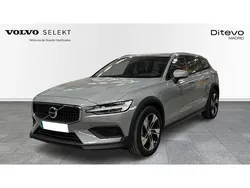 Gris Usado 2024 Volvo V60 CC Plus Familiar | 43.900 €