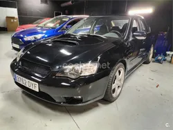 Negro Usado 2006 Subaru Legacy Familiar | 3999 €