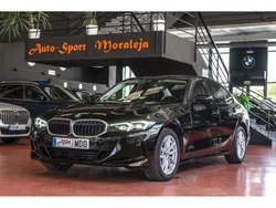Negro Usado 2022 BMW 318 Sport Line Berlina | 28.900 € (Buen precio)