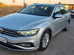 Gris / plata Usado 2020 VW Passat Familiar | 16.490 € (Buen precio)