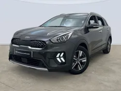 Gris Usado 2021 Kia Niro SUV | 22.995 € (Un poco caro)