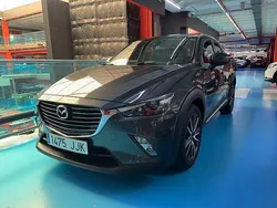 Gris / plata Usado 2015 Mazda CX-3 Luxury SUV | 15.990 € (Precio justo)