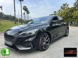 Negro Usado 2020 Ford Focus ST Berlina | 30.999 €