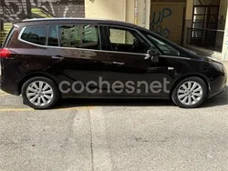Marrón Usado 2012 Opel Zafira Tourer Excellence Monovolumen | 10.000 € (Precio justo)