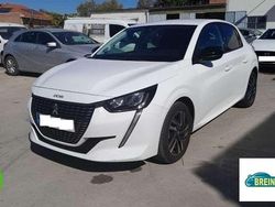 Blanco Usado 2023 Peugeot 208 Allure Utilitario | 10.200 € (Super precio)