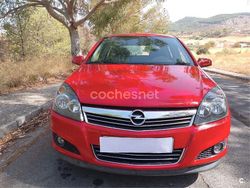 Rojo Usado 2008 Opel Astra Sport Berlina | 4500 € (Precio justo)