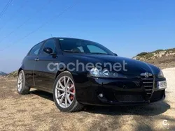 Negro Usado 2006 Alfa Romeo 147 Utilitario | 2800 €