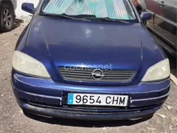 Azul Usado 2003 Opel Astra Club Berlina | 1200 € (Buen precio)