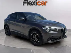 Beige Usado 2022 Alfa Romeo Stelvio Sprint SUV | 29.490 € (Precio justo)