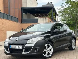 Negro Usado 2010 Renault Mégane III Berlina | 3990 € (Buen precio)