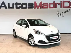 Blanco Usado 2019 Peugeot 208 Active Utilitario | 9490 € (Buen precio)