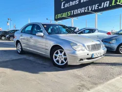 Gris Usado 2002 Mercedes C270 Avantgarde Berlina | 6500 € (Un poco caro)