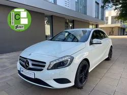 Blanco Usado 2014 Mercedes A200 Urban Utilitario | 16.850 € (Un poco caro)