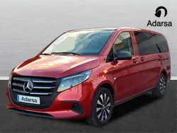 Rojo Usado 2024 Mercedes Vito Monovolumen | 69.500 €