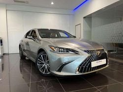 Plateado Nuevo 2025 Lexus ES300 Berlina | 51.375 € (Un poco caro)