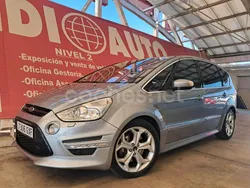 Gris / plata Usado 2010 Ford S-MAX Titanium S Monovolumen | 11.990 €