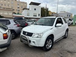 Blanco Usado 2009 Suzuki Grand Vitara SUV | 9400 € (Precio justo)