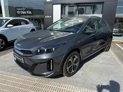 Gris / plata Usado 2024 Kia XCeed SUV | 27.540 € (Un poco caro)