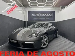 Gris / plata Usado 2019 Porsche 718 Cayman Coupe | 55.990 €