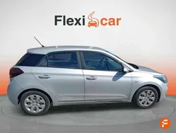 Gris Usado 2018 Hyundai i20 Utilitario | 10.190 € (Precio justo)